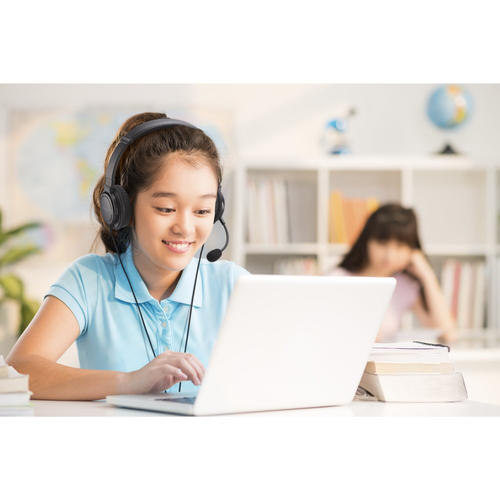 Kensington Classic EQ USB-C Headset with Mic and Volume Control. Package width: 155 mm, Package depth: 67 mm, Package heig