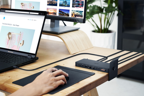 Asus DC500 12 Port(s) Thunderbolt 4 Docking Station for Memory Card Reader, Monitor, Notebook - Charging Capability - Memo