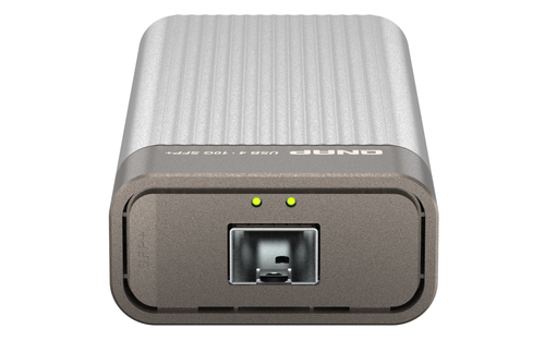 QNAP QNA-UC10G1SF Adaptador Ethernet 10Gigabit para Computador - 10GBase-X - SFP+ - Portátil - USB Tipo C - 10 Gbit/s Taxa
