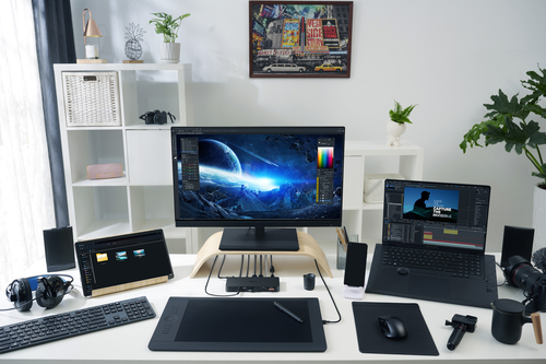 Asus DC500 12 Port(s) Thunderbolt 4 Docking Station for Memory Card Reader, Monitor, Notebook - Charging Capability - Memo