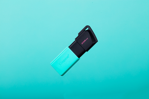 Kingston DataTraveler Exodia M DTXM 256 GB USB 3.2 (Gen. 1) Typ A Flash-Laufwerk - Schwarz, Teal - 1 Pack
