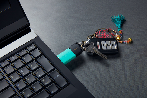 Kingston DataTraveler Exodia M DTXM 256 GB USB 3.2 (Gen. 1) Typ A Flash-Laufwerk - Schwarz, Teal - 1 Pack