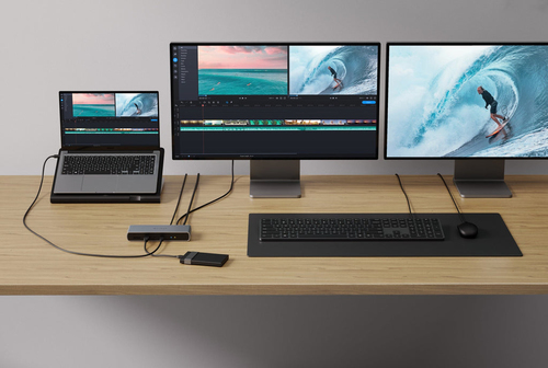 Targus HyperDrive HDTB4D-EU Thunderbolt 4 Docking Station for Monitor, Desktop PC, Tablet, Notebook - Charging Capability 