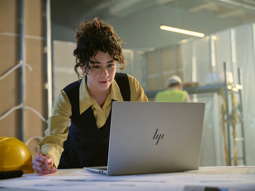 HP ZBook 8 G2i 16 U7-356H 32GB/1TB 16IN W11P