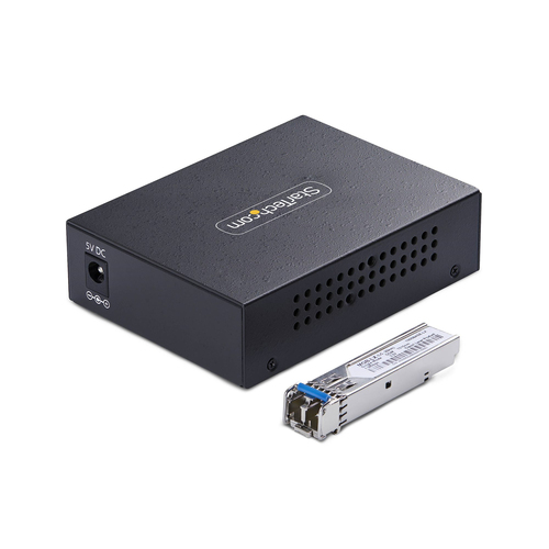 StarTech.com Gigabit Ethernet Copper-to-Fiber Media Converter, SM LC, 40km, 10/100/1000 Mbps, RJ45 to LC, 9K Jumbo Frames,