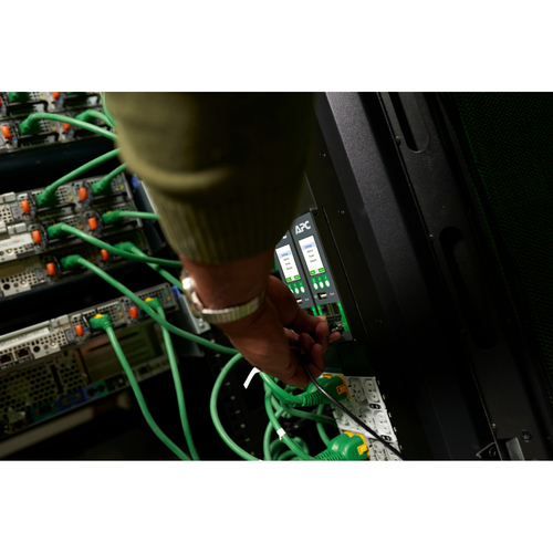 PDU APC by Schneider Electric APDU10150SW - Switched - 20 x IEC 60320 C13/C15/C19/C21, 20 x IEC 60320 C13/C15 - 32 A Rete 