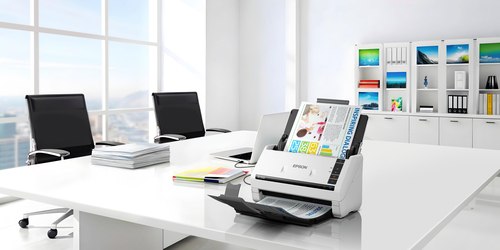 Scanner a inserimento di foglii Epson WorkForce DS-530III - 600 x 600 dpi Ottico - 30-bit Colore - Colore, Monochrom Scans