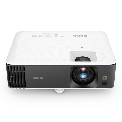 BenQ TK700. Projektorhelligkeit: 3200 ANSI Lumen, Projektionstechnologie: DLP, native Auflösung des Projektors: UHD 4K (38