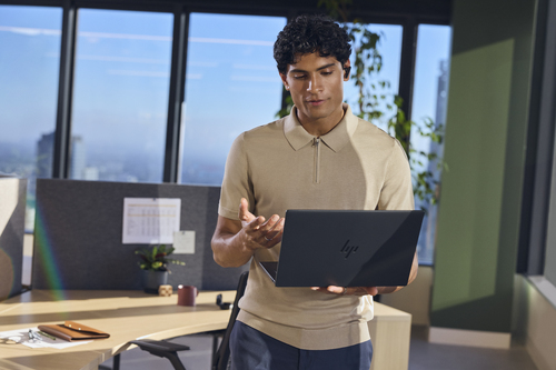 HP EliteBook X G2i 14 inch Notebook Next Gen AI PC Wolf Pro Security Edition. Product type: Laptop, Form factor: Clamshell