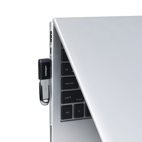 StarTech.com Rechtwinkliger USB-C auf USB-A Adapter, USB 3.0 5Gbps, kompakter USB-C Stecker auf USB-A Buchse, Metallgehäus
