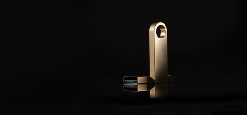 Kingston DataTraveler SE9 G3 64 GB USB 3.1 (Gen. 1) Typ A Flash-Laufwerk - Golden - 220 MB/s Read Speed - 100 MB/s Write S