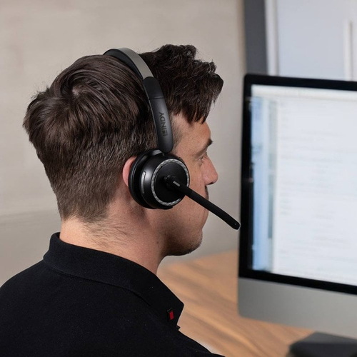 Lindy L118 Wireless Noise Cancelling Headset & Charging Base. Product type: Headset. Connectivity technology: Wired, Bluet