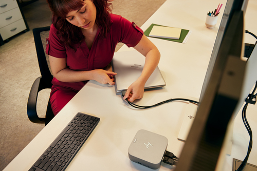 HP STORE 3PL. Keyboard form factor: Full-size (100%), Connectivity technology: Wired, Device interface: USB, Keyboard layo