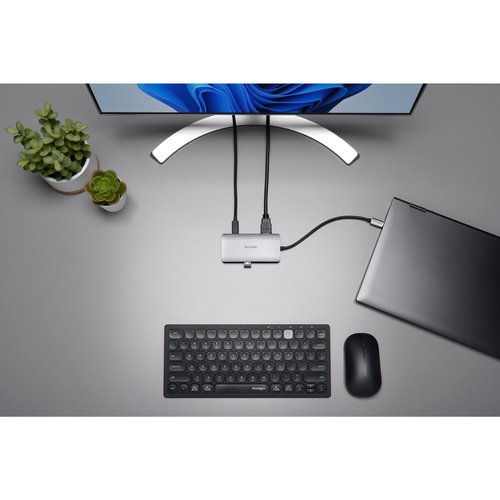 Kensington UH1400P USB Type C Docking Station for Monitor, Projector - Charging Capability - Memory Card Reader - SD - 100
