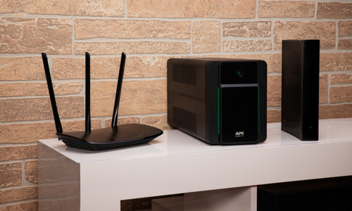 APC Back-UPS, 1600VA, Tower, 230V, 6x IEC C13 outlets, AVR. UPS topology: Line-Interactive, Output power capacity: 1.6 kVA