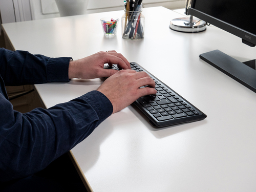 Mousetrapper Type Midi Keyboard - Compact - Wired/Wireless Connectivity - USB Type C Interface - Nordic - Black - Bluetoot