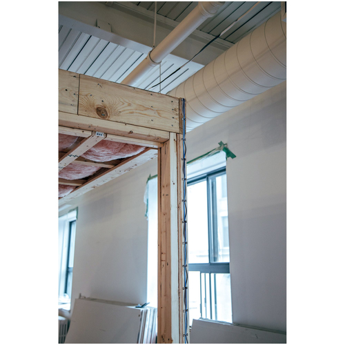 StarTech.com 100 Self Adhesive Cable Management Clips - Ethernet/Network Cable/Office Desk Cord Organizer - Sticky Wire Ho