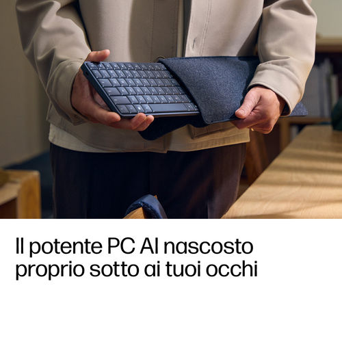 HP EliteBoard G1a Next Gen AI. Frequenza del processore: 2 GHz, Famiglia processore: AMD Ryzen AI 5 PRO, Modello del proce