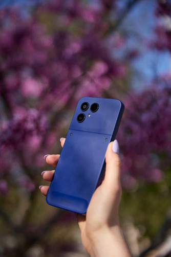 Fairphone The (Gen 6+). Bildschirmdiagonale: 16 cm (6.31"), Display-Auflösung: 1116 x 2484 Pixel. Prozessor-Taktfrequenz: 