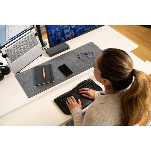 Kensington SD4781P EQ USB-C & USB-A Dual 4K Docking Station. Connectivity technology: Wired, Host interface: USB 3.2 Gen 2