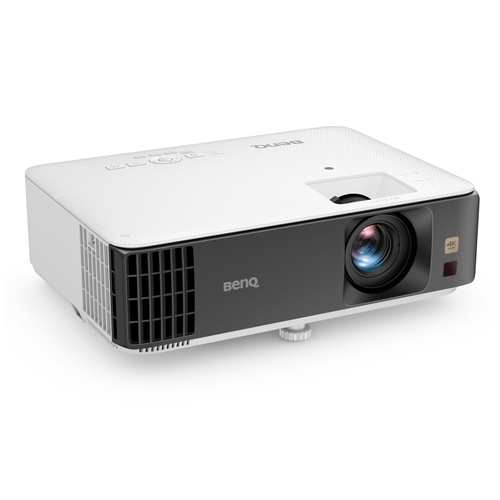 BenQ TK700. Projektorhelligkeit: 3200 ANSI Lumen, Projektionstechnologie: DLP, native Auflösung des Projektors: UHD 4K (38