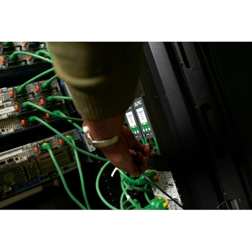 APC by Schneider Electric NetShelter PDU - Compatível com TAA - Comutado - 21 x IEC 60320 C13/C15/C19/C21, 21 x IEC 60320 