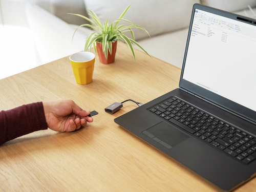 Trust Dalyx Kartenleser - USB 3.2 (Gen. 1) Typ A - Extern - 104 MB/s - SDHC, SDXC, microSD, SD