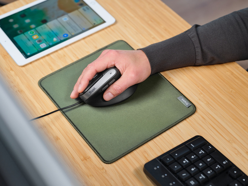 Trust Bayo II Maus - USB 3.0 Typ A - 6 Taste(n) - Schwarz - Kabel - 2400 dpi Auflösung - Scroll-Rad - Nur für Rechtshänder