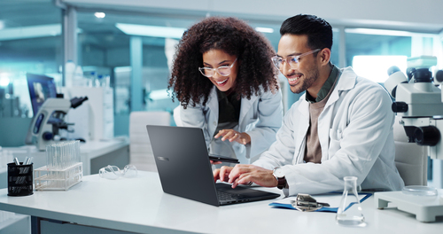 ASUS ExpertBook B5 B5405CCA-LY0008X. Product type: Laptop, Form factor: Clamshell. Processor family: Intel Core Ultra 5, P