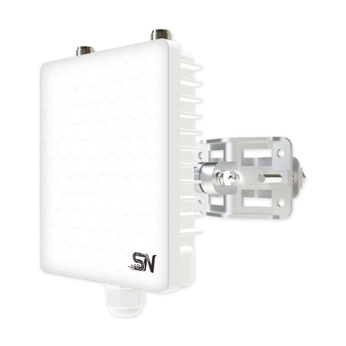 SilverNet SIL-BASE. Maximum data transfer rate: 2500 Mbit/s, Maximum transfer distance: 5000 m. Antenna design: External, 