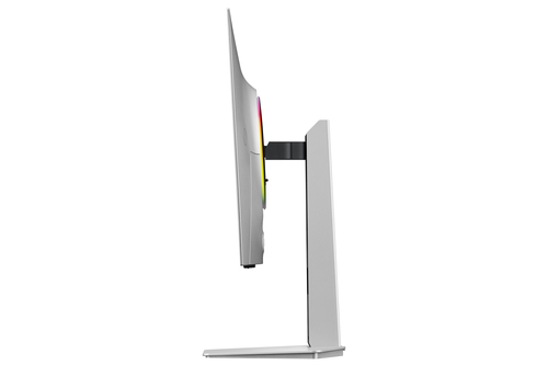 Samsung G80SH. Display diagonal: 81.3 cm (32"), Display resolution: 3840 x 2160 pixels, HD type: 4K Ultra HD, Display tech
