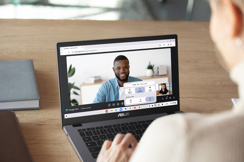 ASUS Chromebook Plus CX34 CB3402CVA-MW1340. Product type: Chromebook, Form factor: Clamshell. Processor family: Intel Core