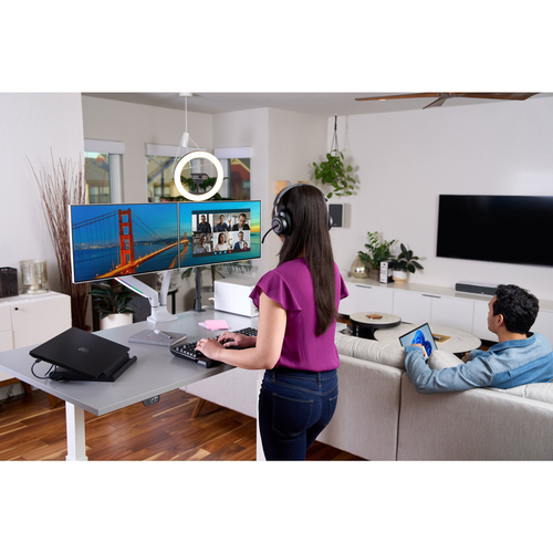 Kensington W2050 - Webcam - 30 fps - USB - 1920 x 1080 Pixel Videoauflösung - Autofokus - 93° Angle - Mikrofon - Notebook,