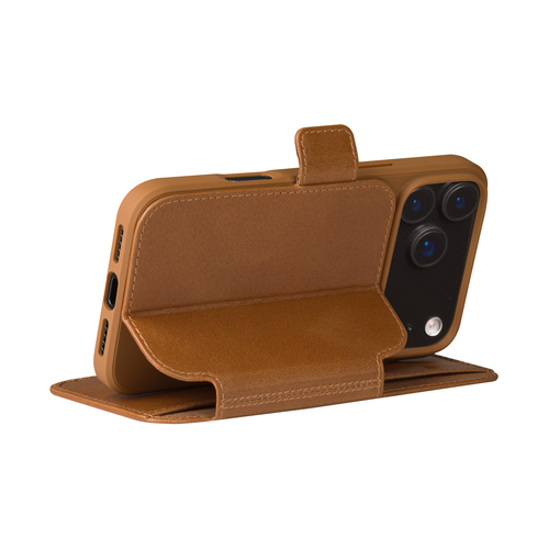 dbramante1928 ApS Copenhagen Carrying Case (Wallet) Apple iPhone 17 Pro Max Smartphone - Tan - Impact Resistant, RFID Resi