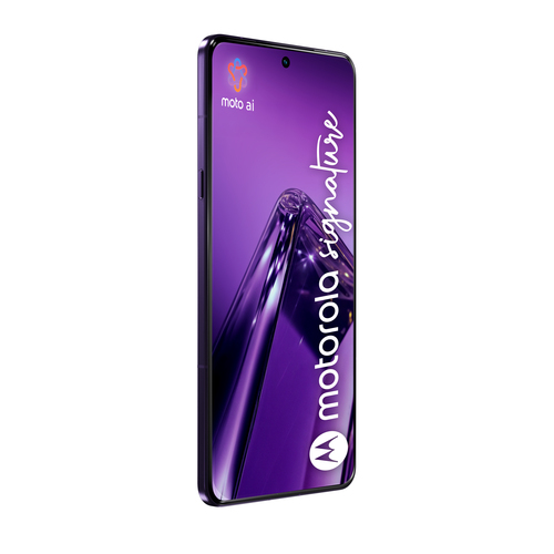 Motorola signature + Moto Bass Buds Plus 2. Display diagonal: 17.2 cm (6.78"), Display resolution: 2780 x 1264 pixels. Pro