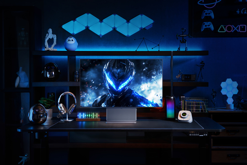 TCL X3 32X3A. Bildschirmdiagonale: 81,3 cm (32"), Display-Auflösung: 3840 x 2160 Pixel, HD-Typ: 4K Ultra HD, Bildschirmtec
