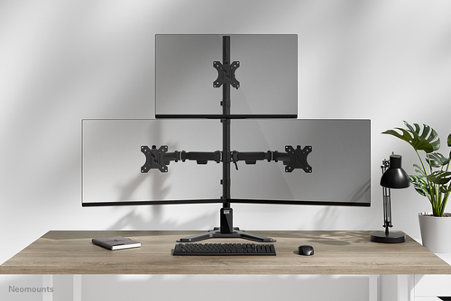 DS45-600BL2-1 TRIPLE MONITOR STAND - 10-32IN - 0-5 KG11 LBS (