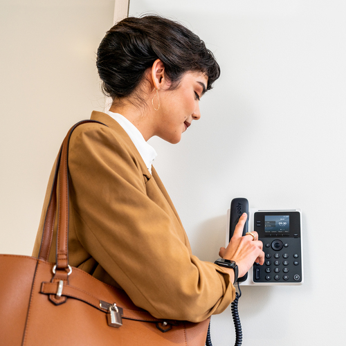 HP Poly Edge E100 IP Phone and PoE-enabled. Product type: IP Phone, Product colour: Black, Handset type: Wired handset. Di