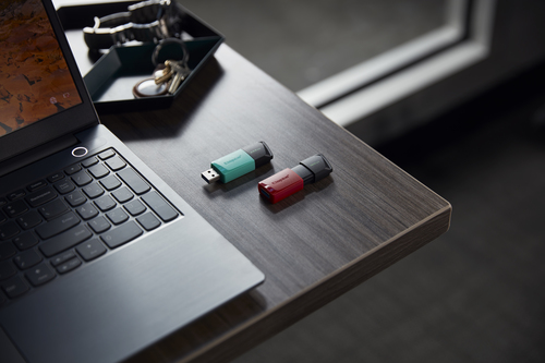 Kingston DataTraveler Exodia M DTXM 256 GB USB 3.2 (Gen. 1) Typ A Flash-Laufwerk - Schwarz, Teal - 1 Pack