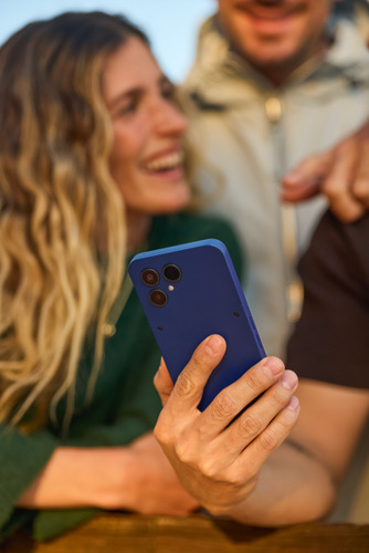 Fairphone The (Gen 6+). Bildschirmdiagonale: 16 cm (6.31"), Display-Auflösung: 1116 x 2484 Pixel. Prozessor-Taktfrequenz: 