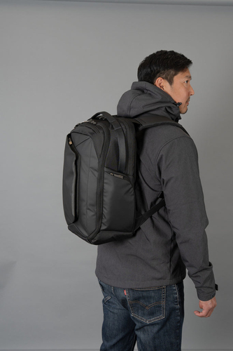 TARGUS PRO-TEK(R) TECH BACKPACK 16IN BLACK