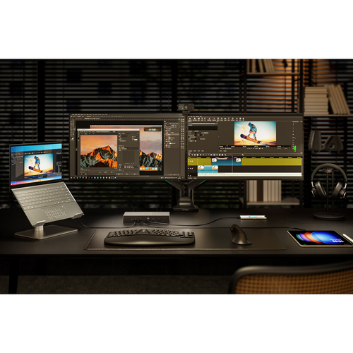 Kensington SD5000T5 Thunderbolt 5 Docking Station für Monitor, Workstation, Notebook - Ladefunktion - Speicherkartenleser 