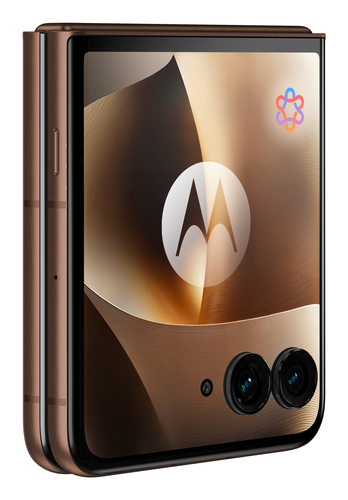 Motorola razr 70 ultra. Display diagonal: 17.7 cm (6.96"), Display resolution: 1224 x 2992 pixels. Processor family: Snapd