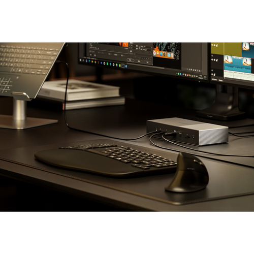 Kensington SD5000T5 Thunderbolt 5 Docking Station für Monitor, Workstation, Notebook - Ladefunktion - Speicherkartenleser 