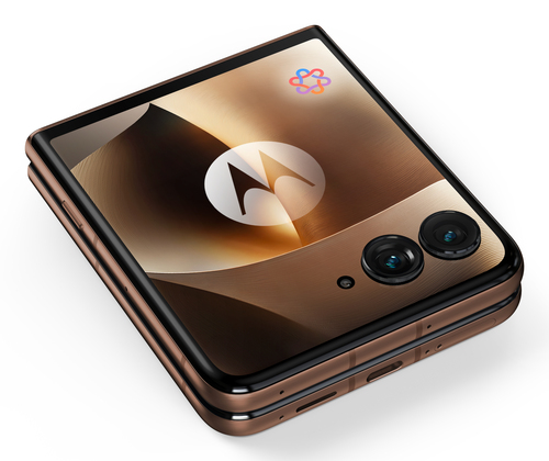 Motorola razr 70 ultra. Display diagonal: 17.7 cm (6.96"), Display resolution: 1224 x 2992 pixels. Processor family: Snapd