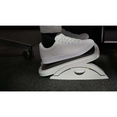 SOLEMATE MEMORY FOAM TILT ADJUS FOOT REST WITH SMARTFIT