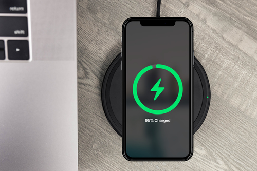 Our Pure Planet Induktionsladegerät - Eingangsstecker: USB - Rutschfest, Statusanzeige, LED-Anzeige
