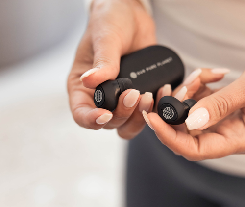 Our Pure Planet 700XHP True Wireless Ohrhörer Stereo Ohrhörerset - Schwarz - Binaural - In-Ear - Bluetooth