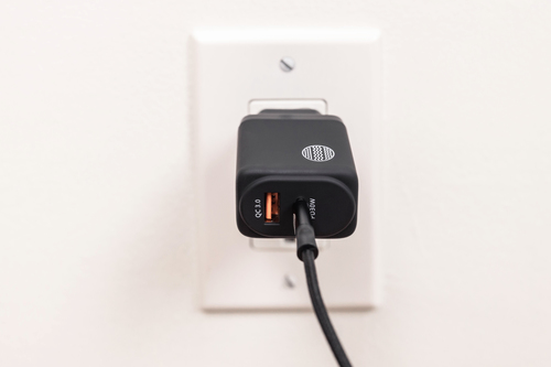 Our Pure Planet 33 W Wechselstromadapter - 33 W - 3.6 V DC, 6.5 V DC, 9 V DC, 12 V Gleichstrom, 5 V Gleichstrom - 3 A
