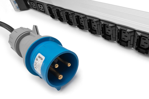 Digitus Basis IT PDU, 1-phasig 32A, 24 x C13, 4 x C19, 3 m Zuleitung, IEC 60309 32 A Stecker. PDU-Typen: Standard, Rack-Ka